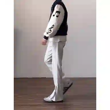 TR