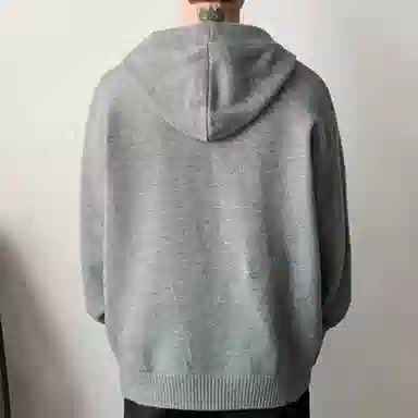 TR