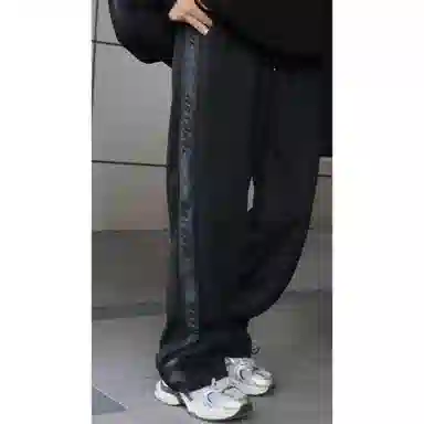 TR