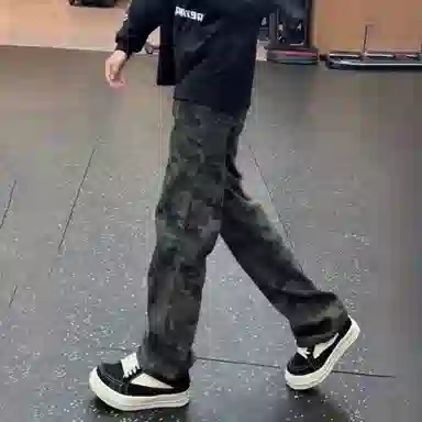 TR