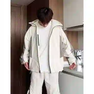 TR