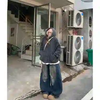 TR