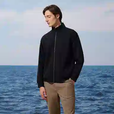 NAUTICA
