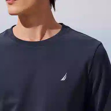 NAUTICA T