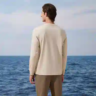 NAUTICA T