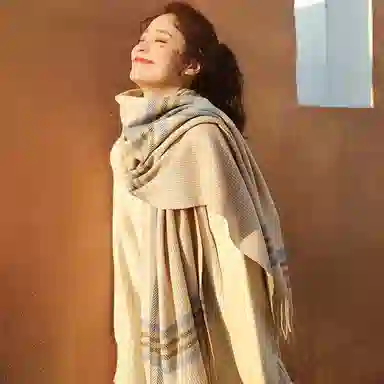 SKTA Answer Scarf Gift Set