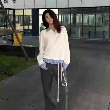 HRDW Miu Polo Collar Sweatshirt