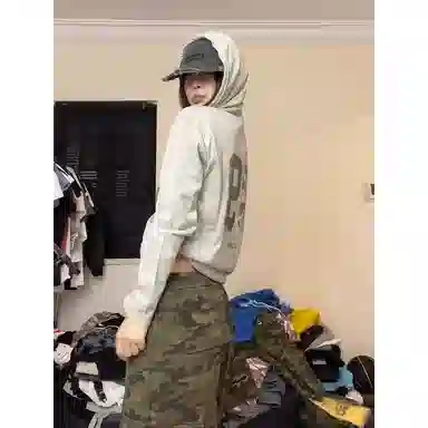 FTTHR Vintage V-Neck Hoodie