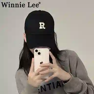 WINNIE LEE