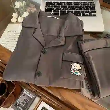 静英鸾 德绒保暖加厚卡通奶茶小狗可爱翻领开衫长袖长裤休闲家居服睡衣套装 男女同款