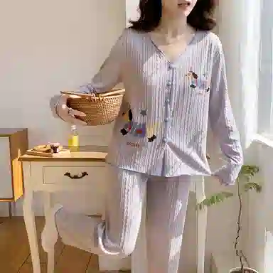 静英鸾 带胸垫甜美可爱简约紫卡通腊肠狗休闲亲肤舒适可外穿家居服睡衣套装 女款