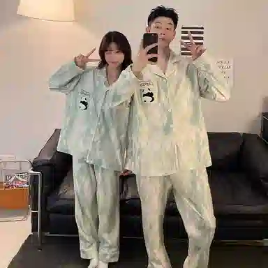 静英鸾 翻领纯色卡通熊猫简约风德绒加厚保暖家居服睡衣套装 男女同款