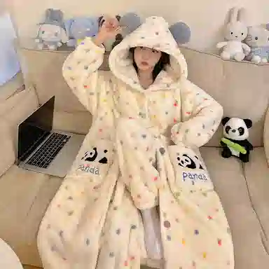 静英鸾 秋冬季卡通熊猫彩色圆点甜美风珊瑚绒保暖加绒加厚连帽家居服睡衣套装 女款