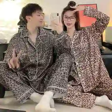 静英鸾 休闲舒适豹纹长袖可外穿翻领开衫家居服睡衣礼盒 男女同款