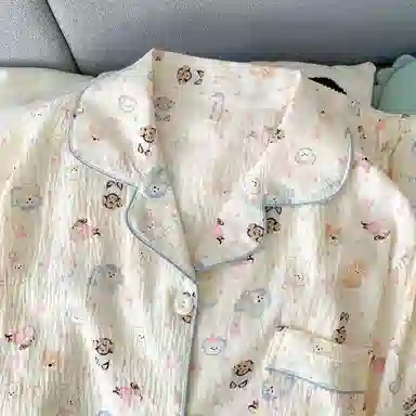 静英鸾 简约长袖卡通卷毛小狗满印休闲风家居服睡衣套装 女款