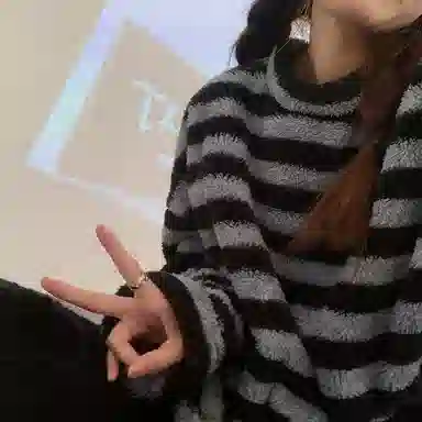 静英鸾 长袖圆领条纹保暖加绒加厚舒适家居服睡衣套装 女款