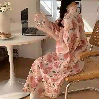 静英鸾 舒适简约轻盈透气休闲水蜜桃满印长袖家居服睡袍 女款