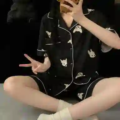 静英鸾 简约法斗犬短袖长裤春夏秋款家居服三件套睡衣套装 女款