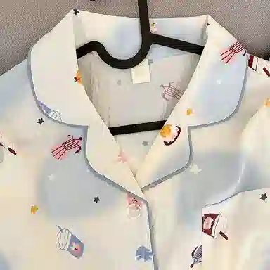 静英鸾 翻领设计花色简约舒适可外穿家居服长袖长裤睡衣套装 女款