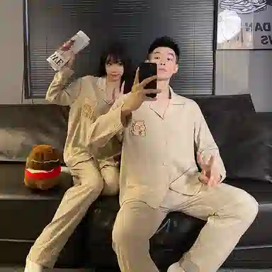 静英鸾 翻领卡皮巴拉甜美风休闲舒适家居服睡衣套装 男女同款