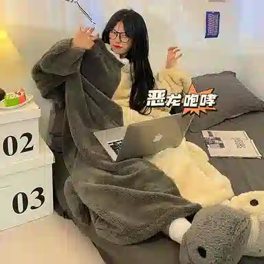 静英鸾 可外穿卡通小鲨鱼连帽长袖保暖家居服睡袍 女款