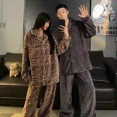 静英鸾 冬季豹纹高级感时尚简约风珊瑚绒加绒加厚保暖翻领休闲家居服睡衣套装 男女同款