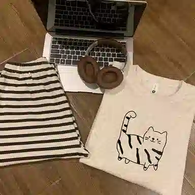 静英鸾 可拆卸胸垫休闲时尚简约高级感卡通线条小猫亲肤柔软舒适可外穿家居服睡衣套装 女款
