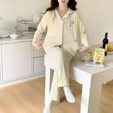 静英鸾 简约杏白甜美可爱卡通小恐龙休闲时尚可外穿家居服睡衣套装 女款
