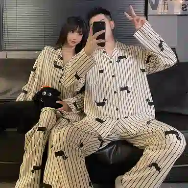 静英鸾 纯棉卡通可爱腊肠狗条纹翻领开衫长袖长裤休闲家居服秋冬季睡衣套装 男女同款