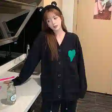V