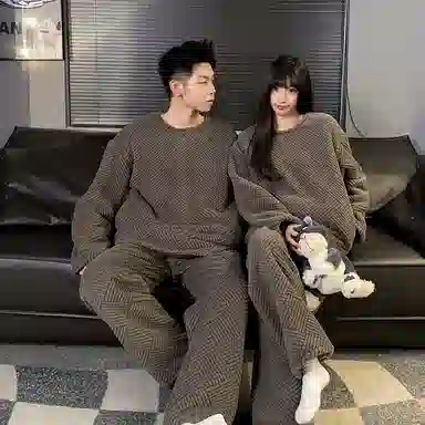 静英鸾 圆领格子休闲舒适保暖加厚加绒珊瑚绒家居服睡衣套装 男女同款
