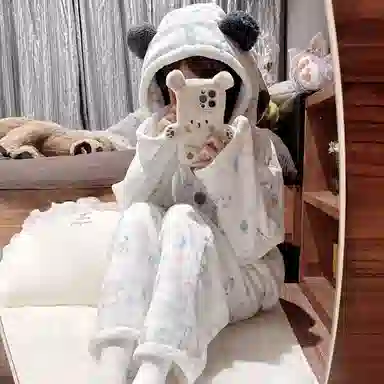 静英鸾 珊瑚绒保暖加绒加厚卡通熊猫可爱连帽休闲家居服睡衣套装 女款
