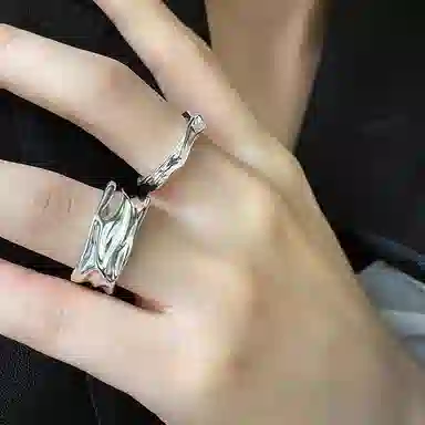 COUCH HEARTS ins s999