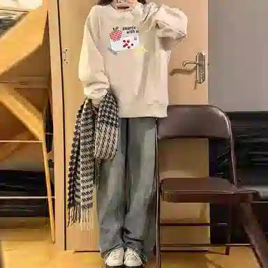 source with u inschic