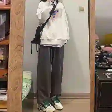 source with u oversize