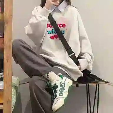 source with u oversize