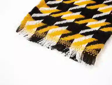 红豆 经典配色时尚格纹温暖百搭礼盒装 定制卡片代写 涤纶 绒线围巾 男女同款情侣款