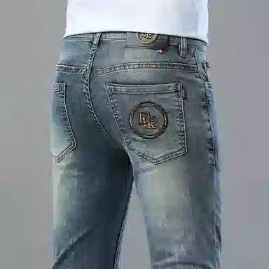 ASSIDUOUS CONFUSED EFFORT