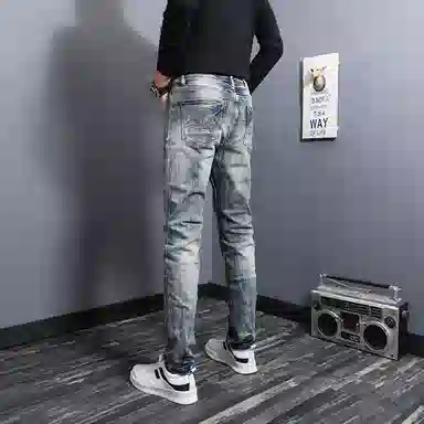 ASSIDUOUS CONFUSED EFFORT