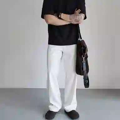 LOUGHNEA Chino