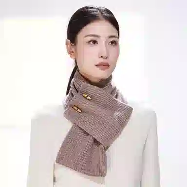 Yimi Huasha Vintage Toggle Wool Neck Warmer