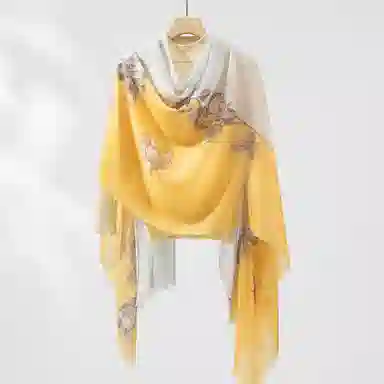一米画纱 轻盈柔美细腻亲肤保暖空调披肩高档斜纹喷绘印花自然时尚旅游拍照 山羊绒 绒线围巾 女款