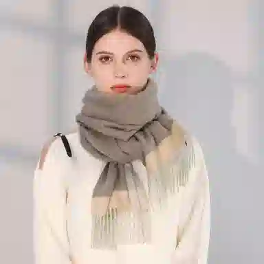一米画纱 双面双色美拉德风高品质个性流苏外搭时尚加厚保暖轻奢舒适 山羊绒 绒线围巾 女款
