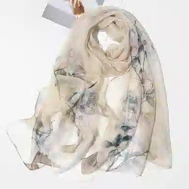 一米画纱 清新飘逸国风真丝雪纺喷绘沙巾气质仙仙花卉印花旅游拍照 桑蚕丝 丝巾 女款