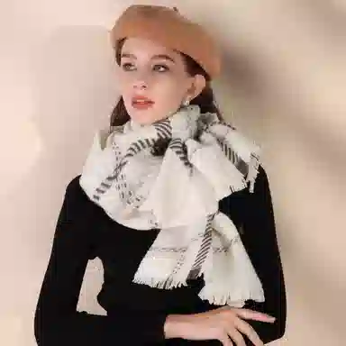 一米画纱 温暖柔软优雅舒适日式暖糯厚实色织格细腻亲肤保暖披肩青春洋气时尚 绵羊毛 绒线围巾 女款