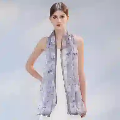 一米画纱 清新飘逸国风真丝雪纺喷绘沙巾气质仙仙花卉印花旅游拍照 桑蚕丝 丝巾 女款