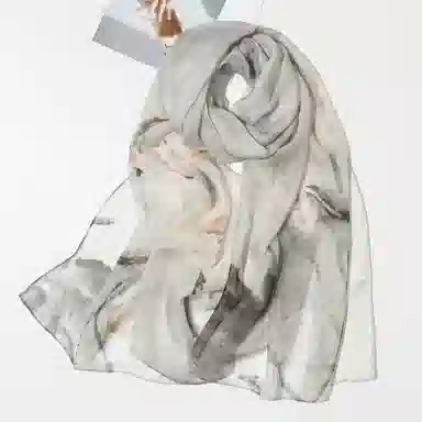 一米画纱 清新飘逸国风真丝雪纺喷绘沙巾气质仙仙花卉印花旅游拍照 桑蚕丝 丝巾 女款