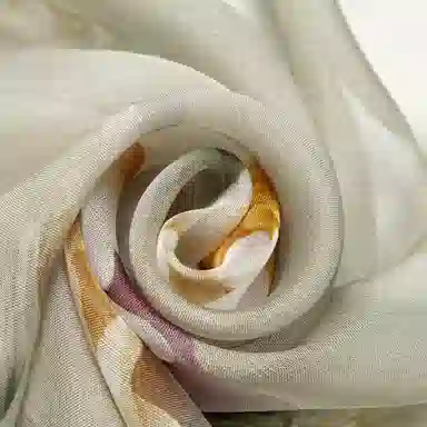 一米画纱 清新飘逸国风真丝雪纺喷绘沙巾气质仙仙花卉印花旅游拍照 桑蚕丝 丝巾 女款