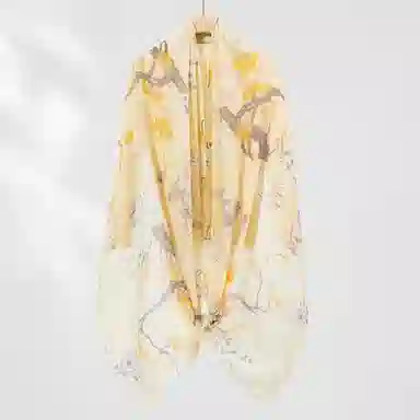 一米画纱 轻盈柔美细腻亲肤保暖空调披肩高档斜纹喷绘印花自然时尚旅游拍照 山羊绒 绒线围巾 女款