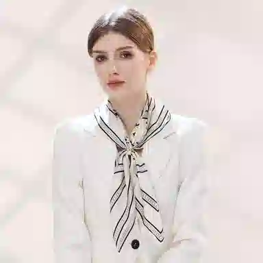 一米画纱 古典花卉雅韵国风真丝方巾旅游装饰素绸缎领巾搭配西装时尚出游 桑蚕丝 丝巾 女款